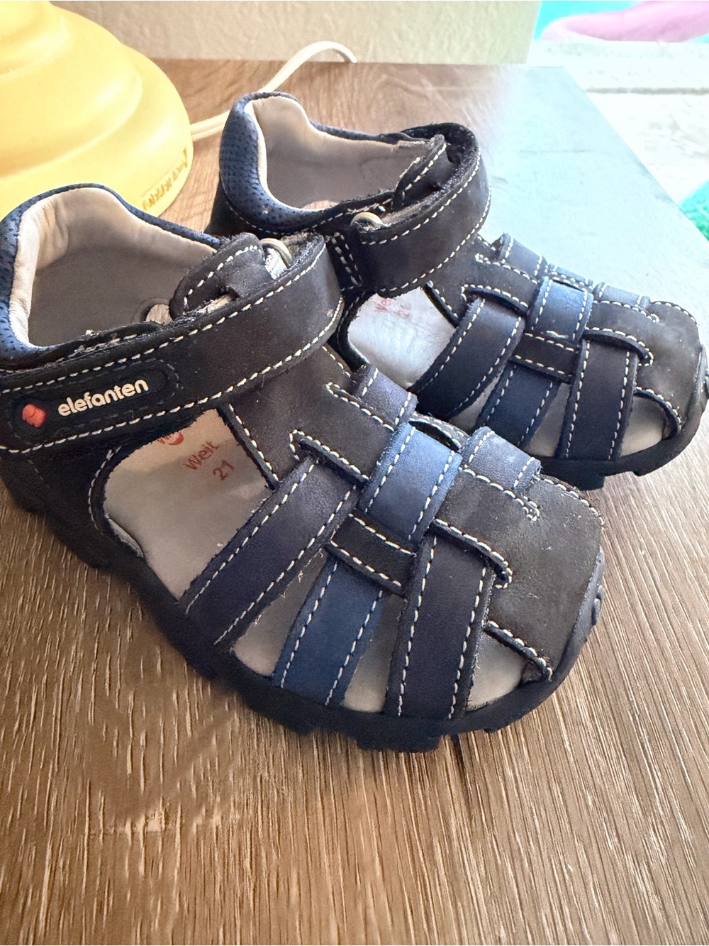 Elefanten Navy Blue Closed Toe Leather Sandals Toddler NWOT